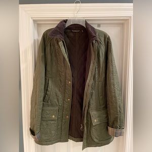EUC Women’s Barbour Quilted Jacket